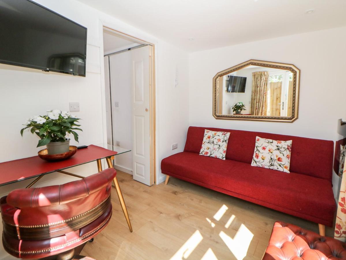 Garden Suite Dronfield Dış mekan fotoğraf