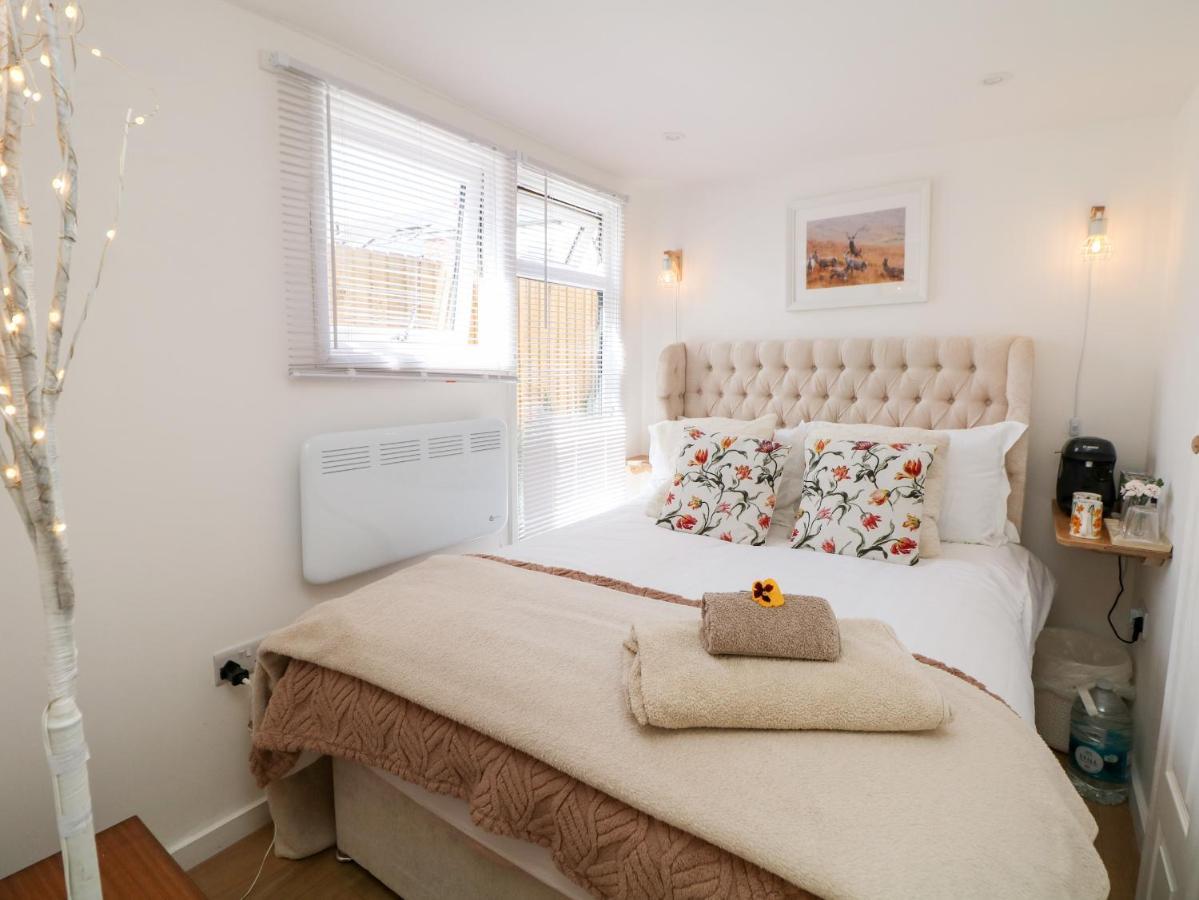 Garden Suite Dronfield Dış mekan fotoğraf
