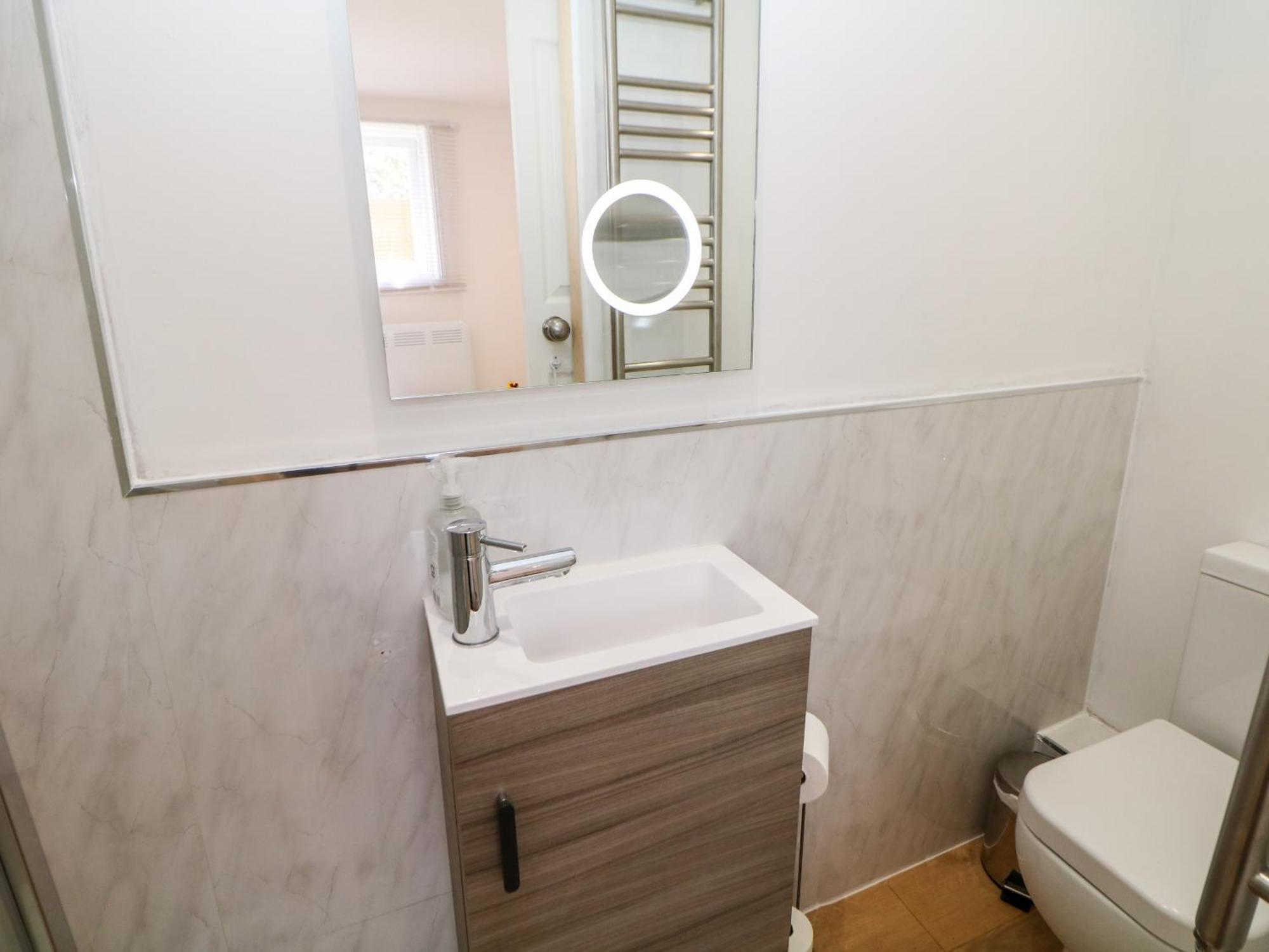 Garden Suite Dronfield Dış mekan fotoğraf